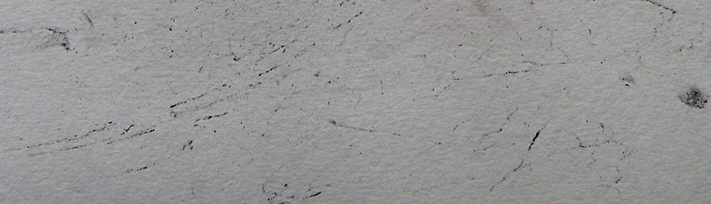 Spuren aufgelegter Nägel